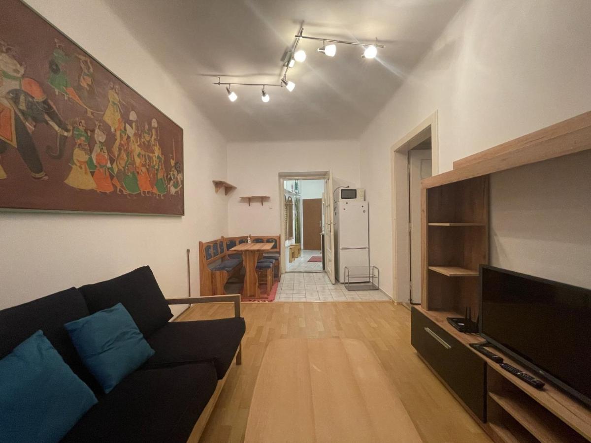 Orient Express Istanbul By Zazi Apartamento Bratislava Exterior foto